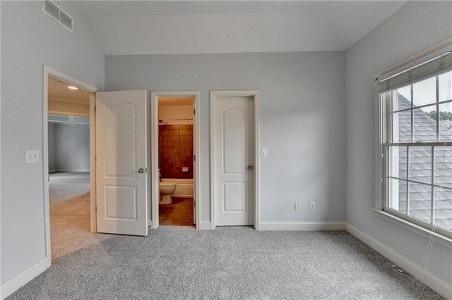 2723 Ivy Bluff Court, Buford, GA 30519