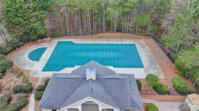 2723 Ivy Bluff Court, Buford, GA 30519