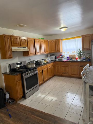 2223 Nameoke Avenue, Far Rockaway, NY 11691