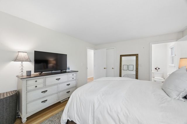 6 Thayer Street, Northborough, MA 01532