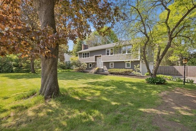 6 Thayer Street, Northborough, MA 01532