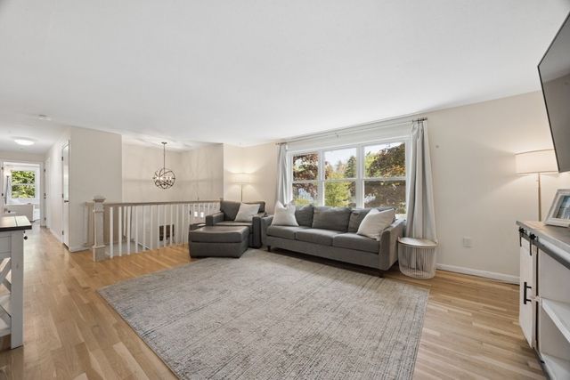 6 Thayer Street, Northborough, MA 01532