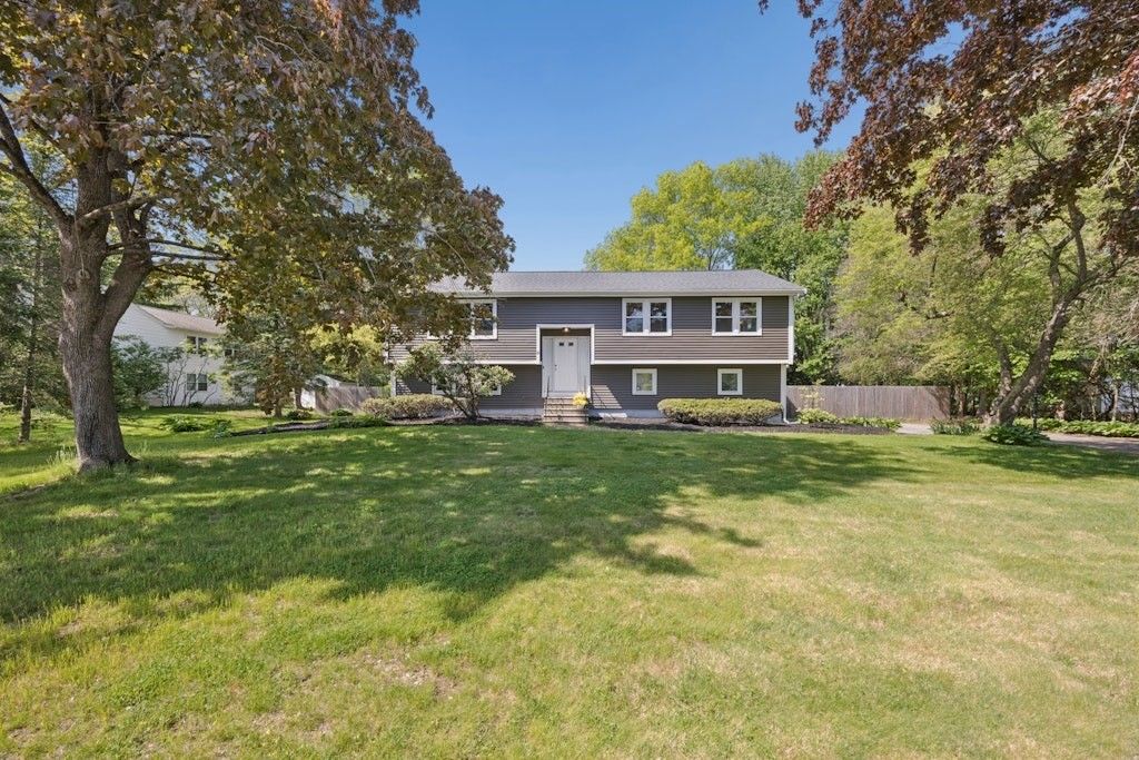 6 Thayer Street, Northborough, MA 01532