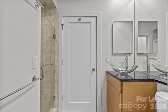 420 Queens Road 7, Charlotte, NC 28207