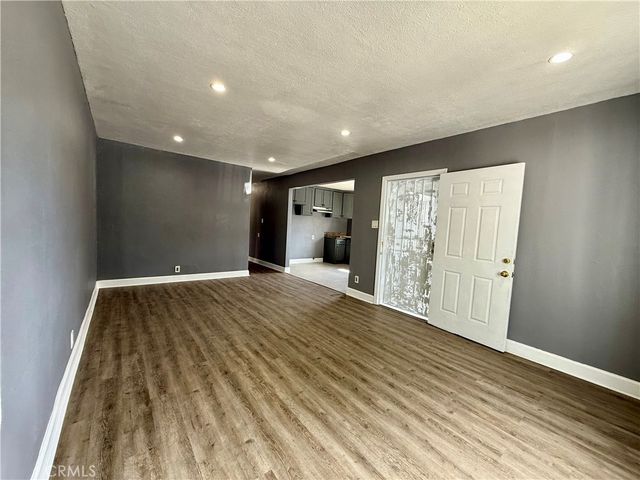 1359 E 108th, Los Angeles, CA 90059