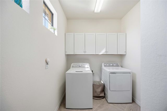 10039 CROOKED CREEK DRIVE 201, Venice, FL 34293