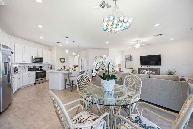 10039 CROOKED CREEK DRIVE 201, Venice, FL 34293