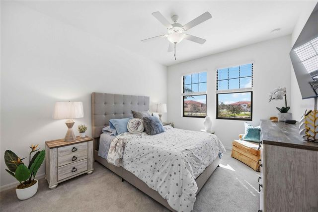 10039 CROOKED CREEK DRIVE 201, Venice, FL 34293