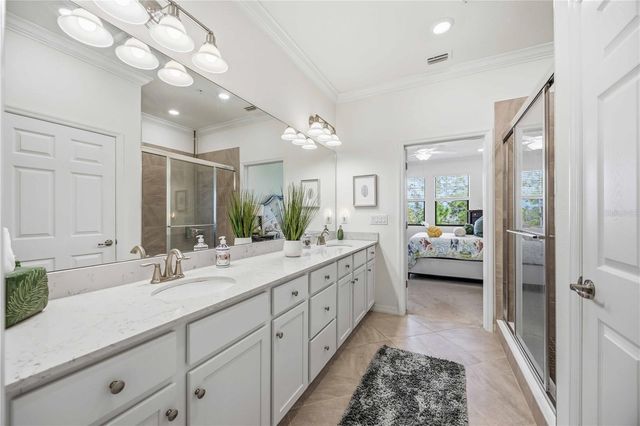 10039 CROOKED CREEK DRIVE 201, Venice, FL 34293