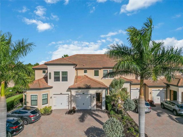10039 CROOKED CREEK DRIVE 201, Venice, FL 34293