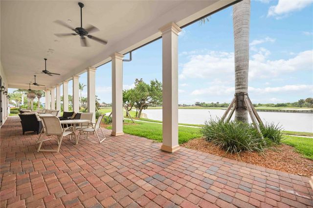 10039 CROOKED CREEK DRIVE 201, Venice, FL 34293