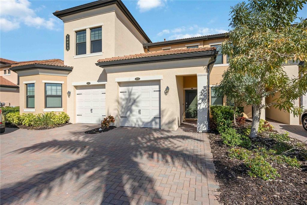 10039 CROOKED CREEK DRIVE 201, Venice, FL 34293