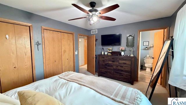 105 Swan Lane, Mankato, MN 56001