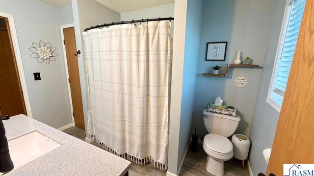 105 Swan Lane, Mankato, MN 56001