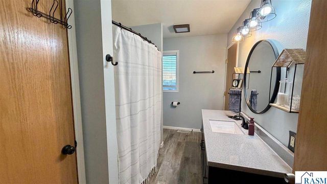 105 Swan Lane, Mankato, MN 56001