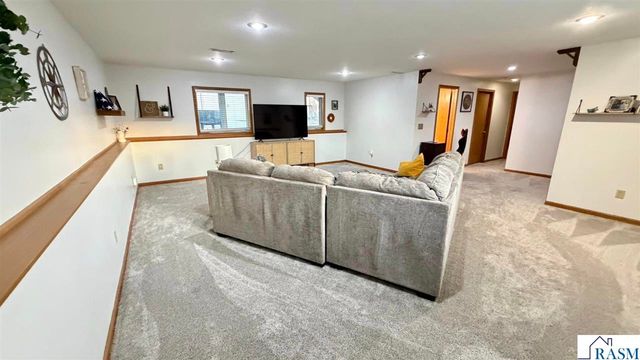 105 Swan Lane, Mankato, MN 56001