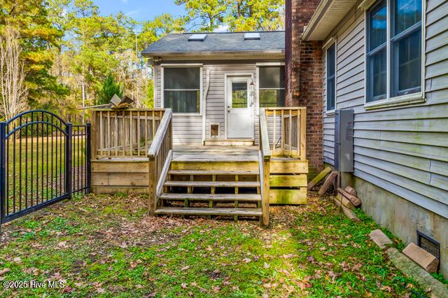 9314 Doris Drive, Oriental, NC 28571