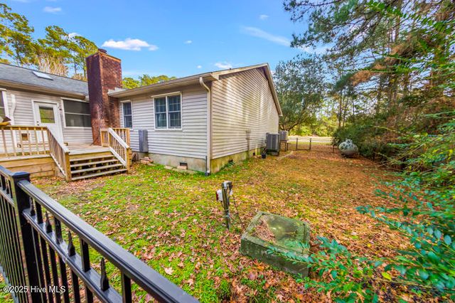 9314 Doris Drive, Oriental, NC 28571