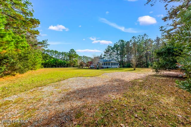 9314 Doris Drive, Oriental, NC 28571