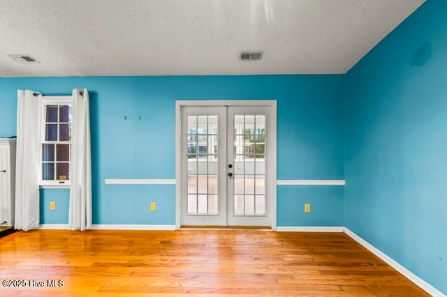 9314 Doris Drive, Oriental, NC 28571