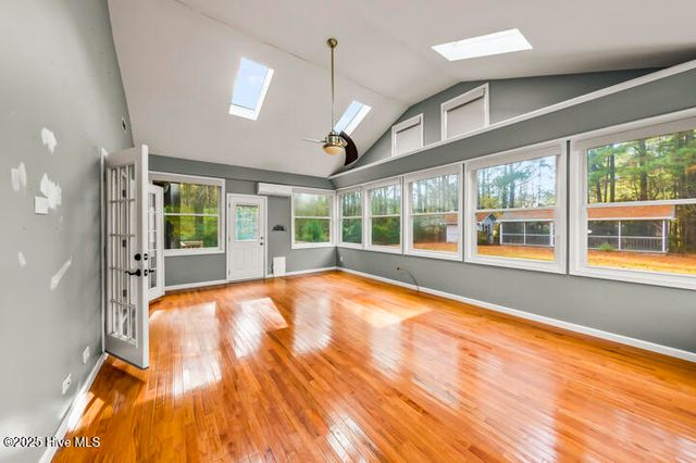 9314 Doris Drive, Oriental, NC 28571