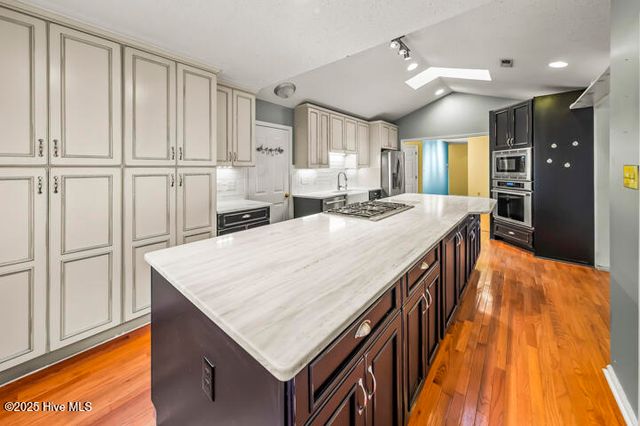 9314 Doris Drive, Oriental, NC 28571