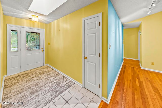 9314 Doris Drive, Oriental, NC 28571