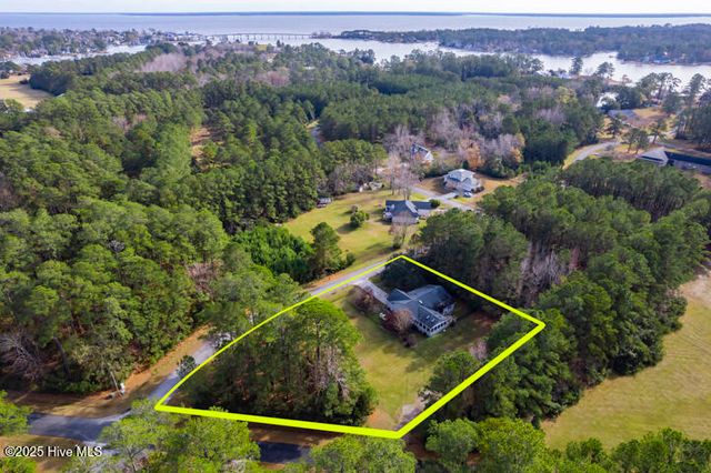 9314 Doris Drive, Oriental, NC 28571