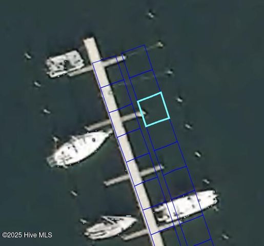 9314 Doris Drive, Oriental, NC 28571