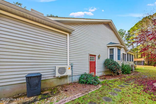 9314 Doris Drive, Oriental, NC 28571