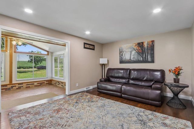 10780 S 92nd STREET, Franklin, WI 53132