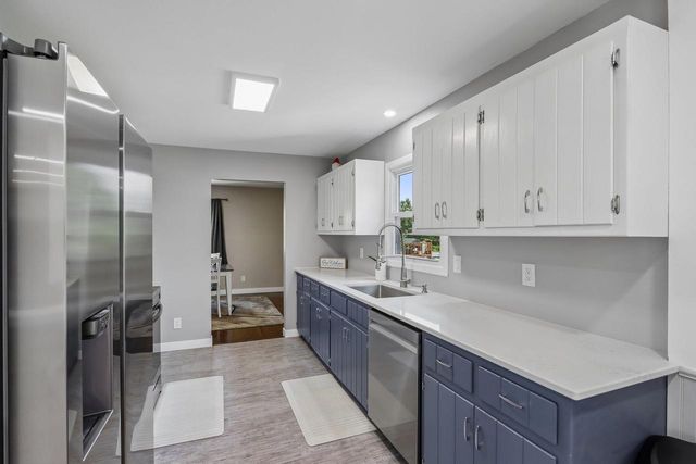 10780 S 92nd STREET, Franklin, WI 53132