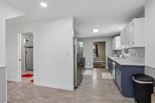 10780 S 92nd STREET, Franklin, WI 53132