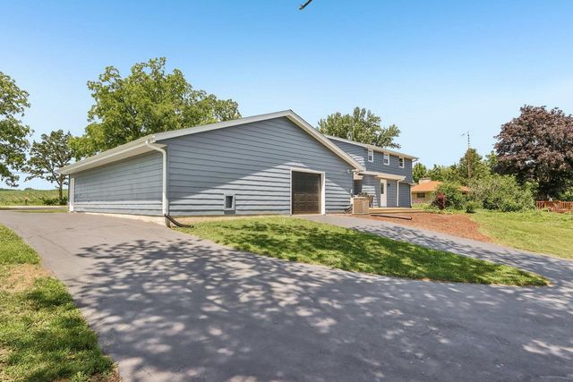10780 S 92nd STREET, Franklin, WI 53132