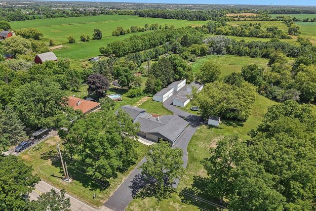 10780 S 92nd STREET, Franklin, WI 53132