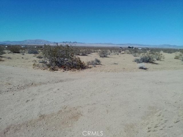 60820 Summers, Landers, CA 92285