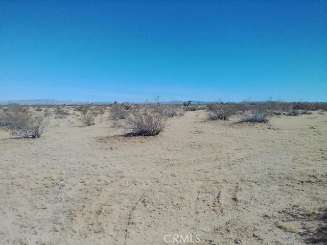 60820 Summers, Landers, CA 92285
