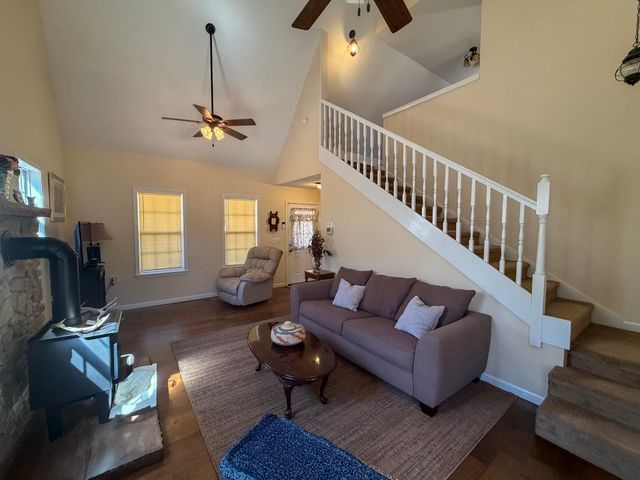 370 CR 321 RD, Iuka, MS 38852