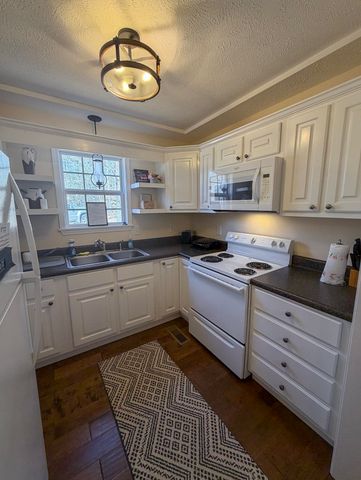 370 CR 321 RD, Iuka, MS 38852