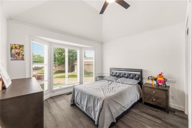 5031 W 120th Place, Overland Park, KS 66209