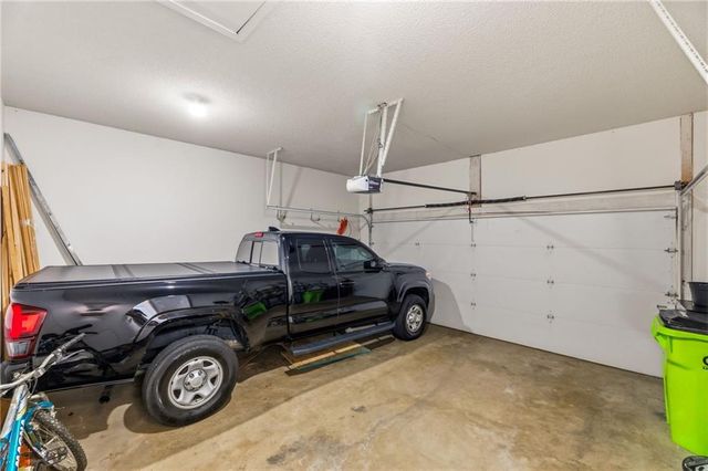 5031 W 120th Place, Overland Park, KS 66209