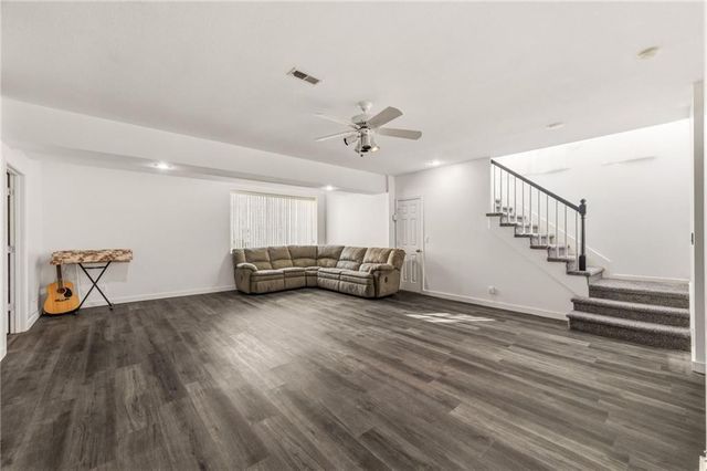 5031 W 120th Place, Overland Park, KS 66209