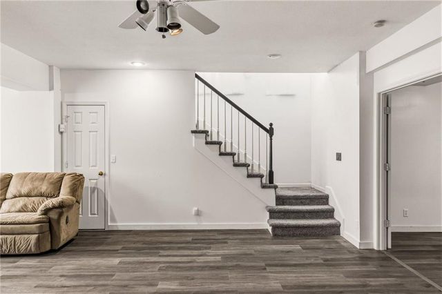 5031 W 120th Place, Overland Park, KS 66209