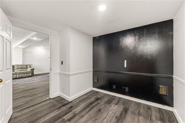 5031 W 120th Place, Overland Park, KS 66209