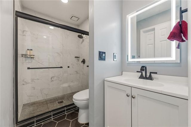 5031 W 120th Place, Overland Park, KS 66209