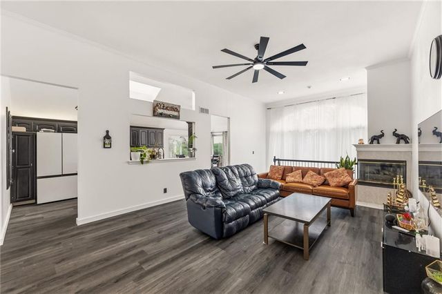 5031 W 120th Place, Overland Park, KS 66209