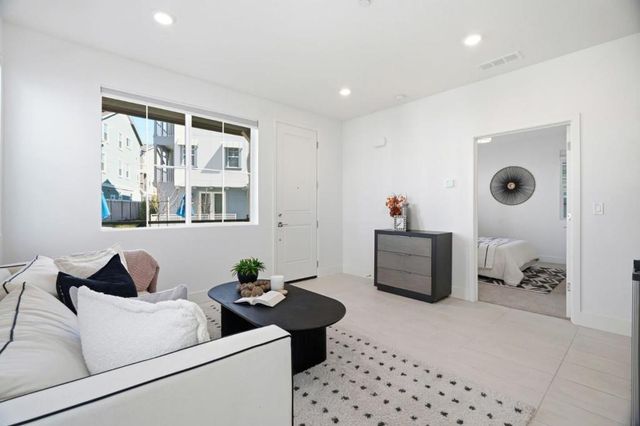 37380 Watersail Way, Newark, CA 94560