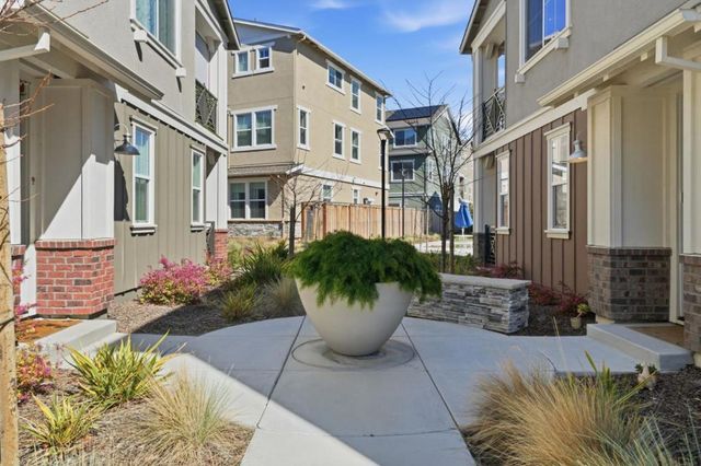 37380 Watersail Way, Newark, CA 94560