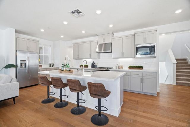 37380 Watersail Way, Newark, CA 94560