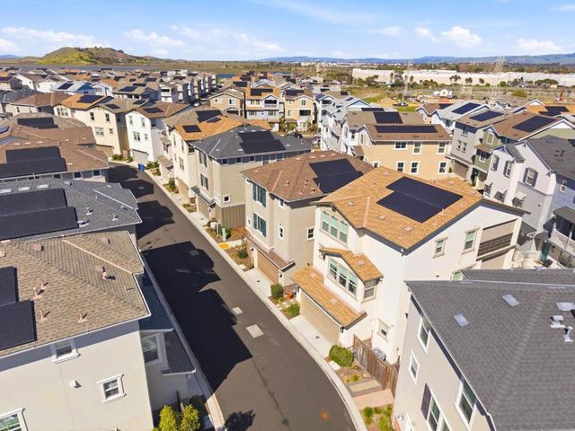 37380 Watersail Way, Newark, CA 94560